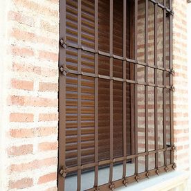 Cerrajería Villalba ventana con rejas
